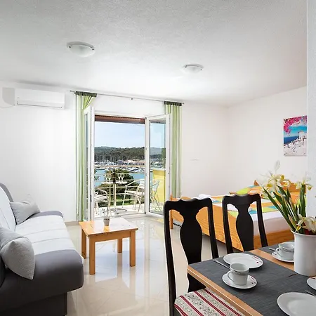 Ivan Mit Meerblick * Pomer