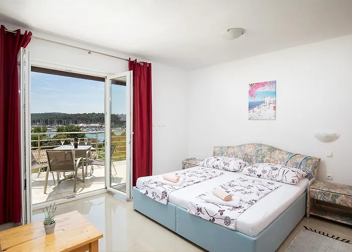 Ivan Mit Meerblick *