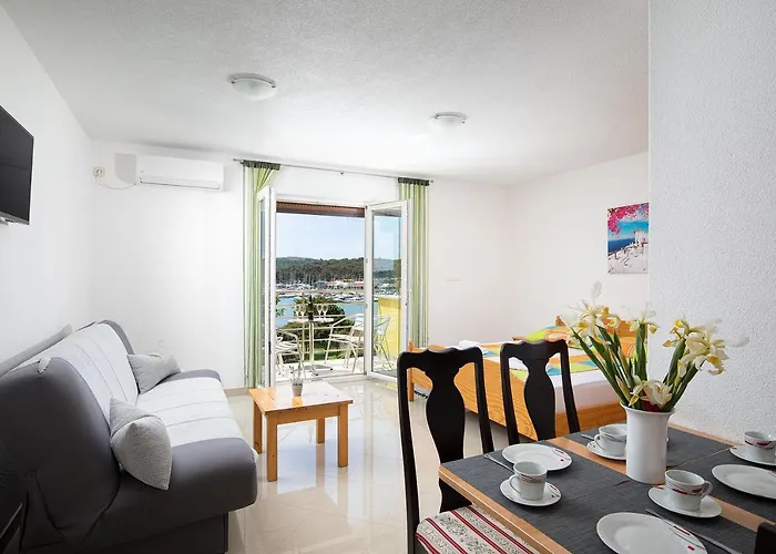 Ivan Mit Meerblick * Pomer