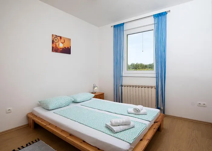 Apartment Ivan Mit Meerblick Pomer
